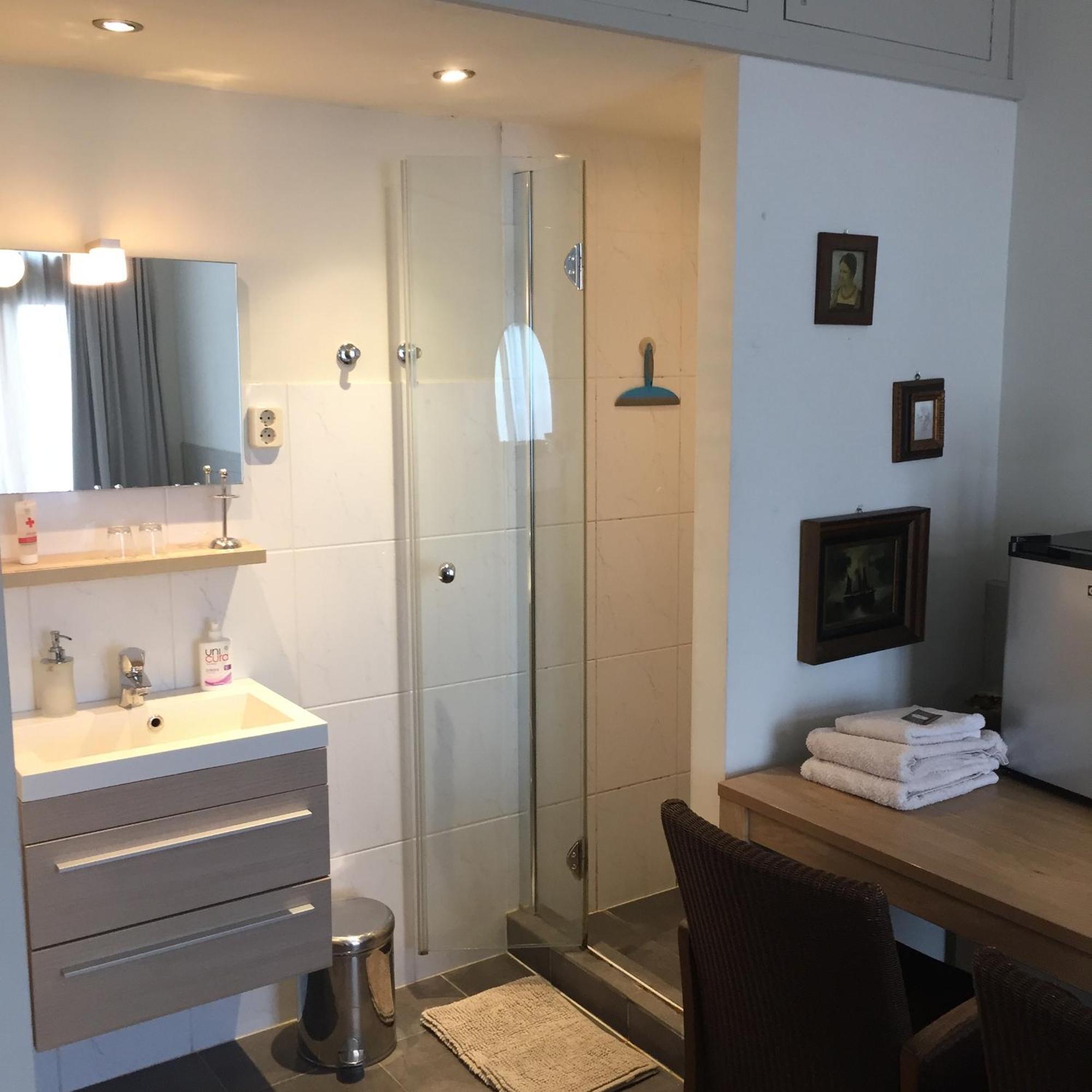 Cessinas Bed & Breakfast Хронинген Екстериор снимка